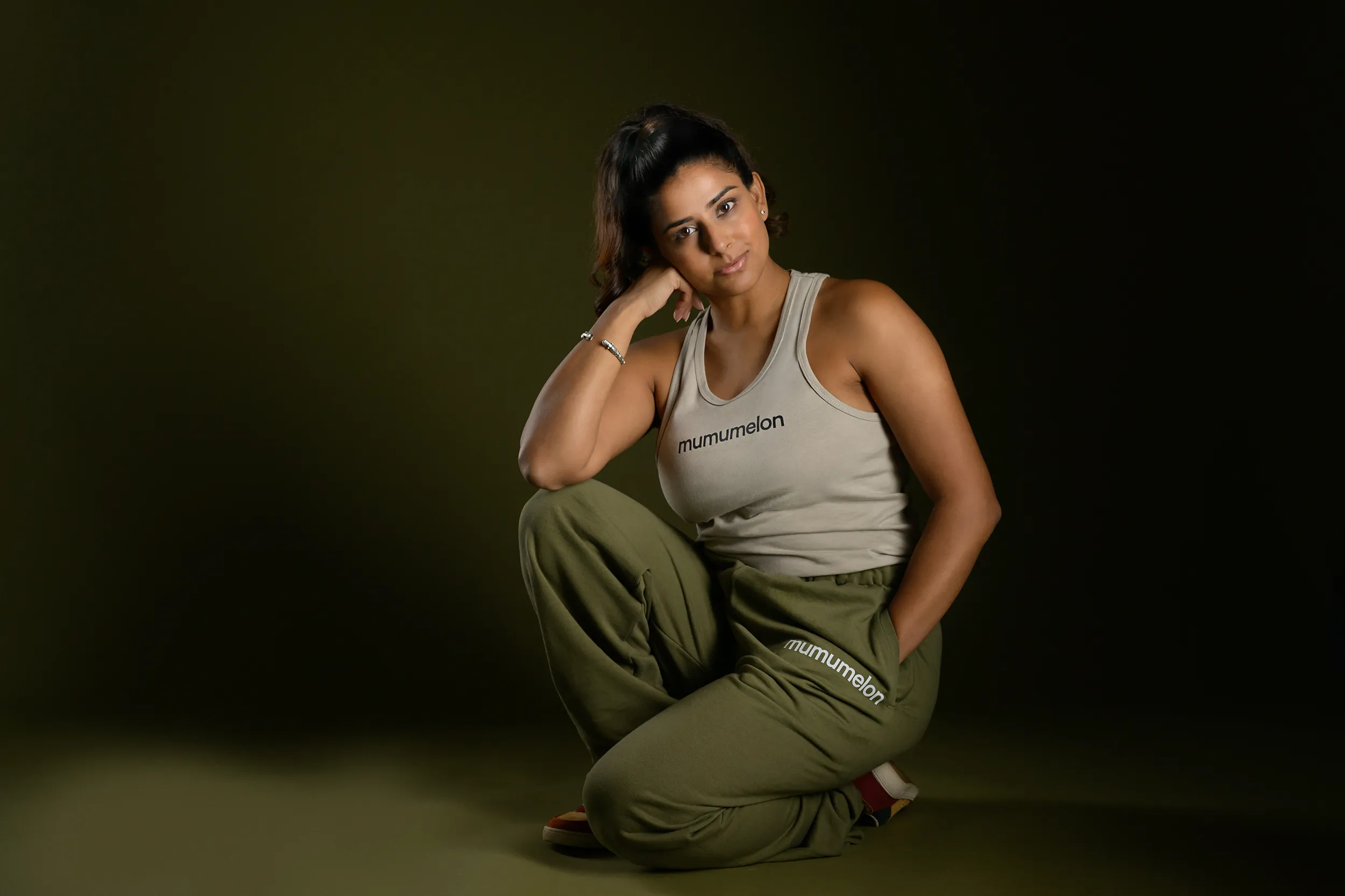 Model wearing mumumelon activewear